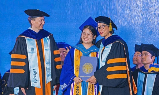 Nữ sinh khiếm thị người Bắc Ninh đỗ chương trình thạc sĩ ngành Y tế công cộng Đại học Harvard (Hoa Kỳ)